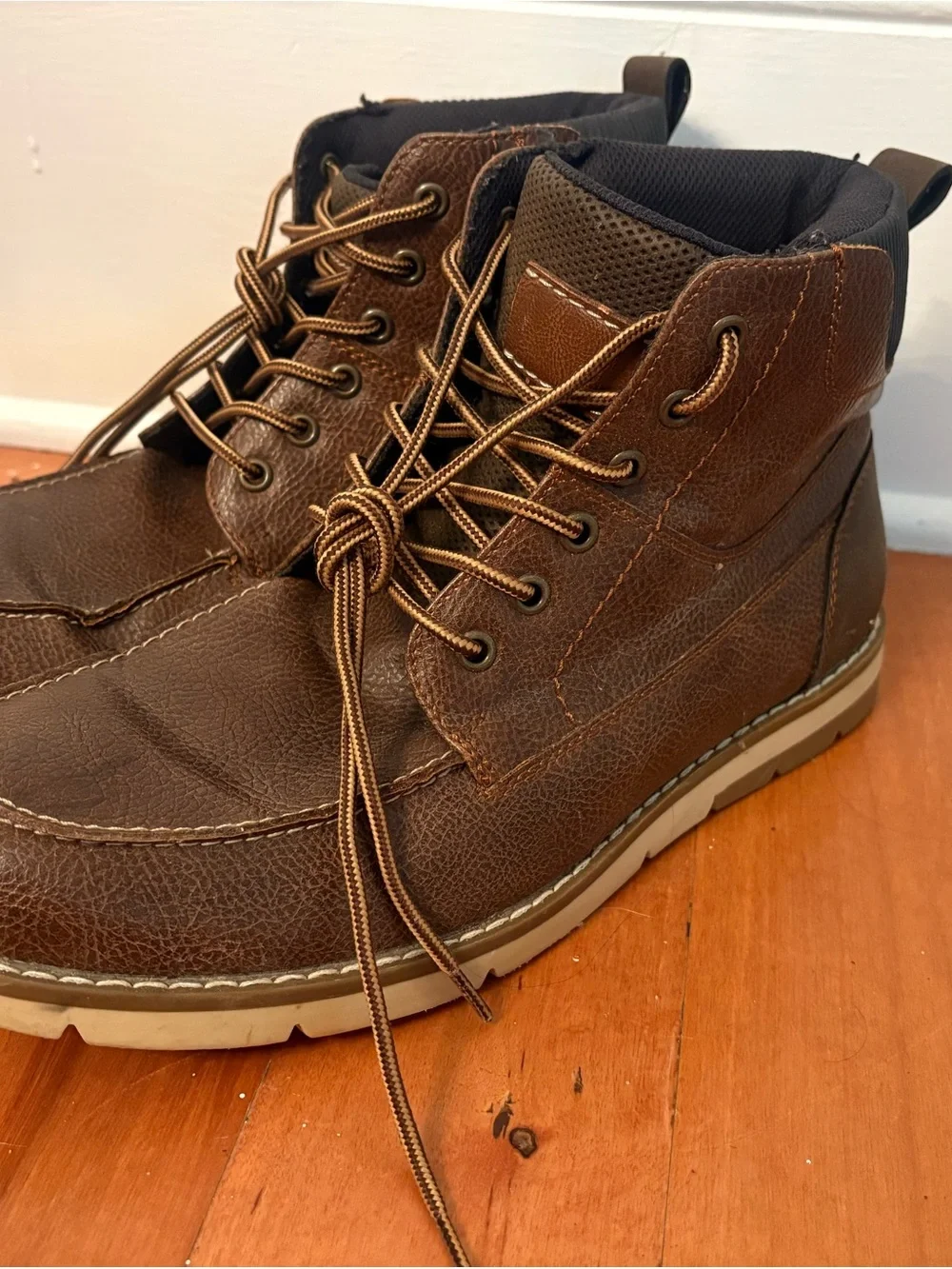 Men's Brown Leather Lace-Up Boots